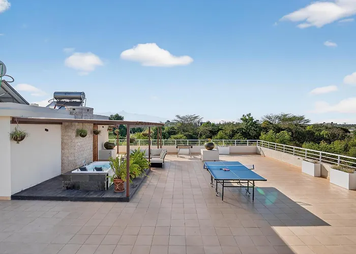 Osotua Villa 18 Home Hotel Nanyuki 7 Bedrooms 14 Guests